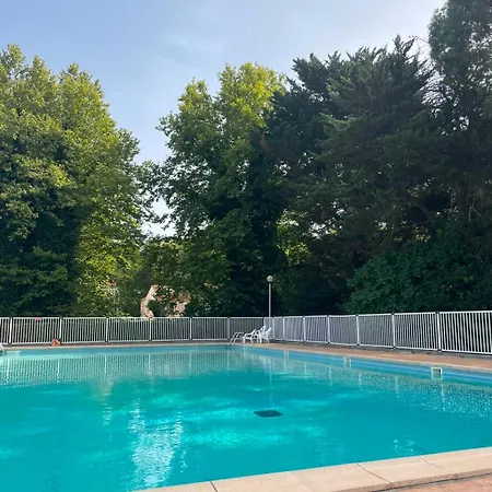 Terrasse Piscine, Proche De La Mer 생시프리앙